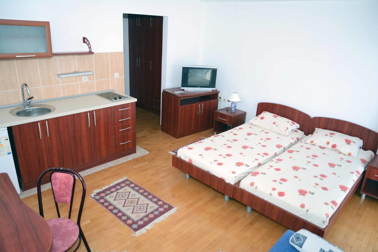 Vila Delfin Ohrid Esterno foto