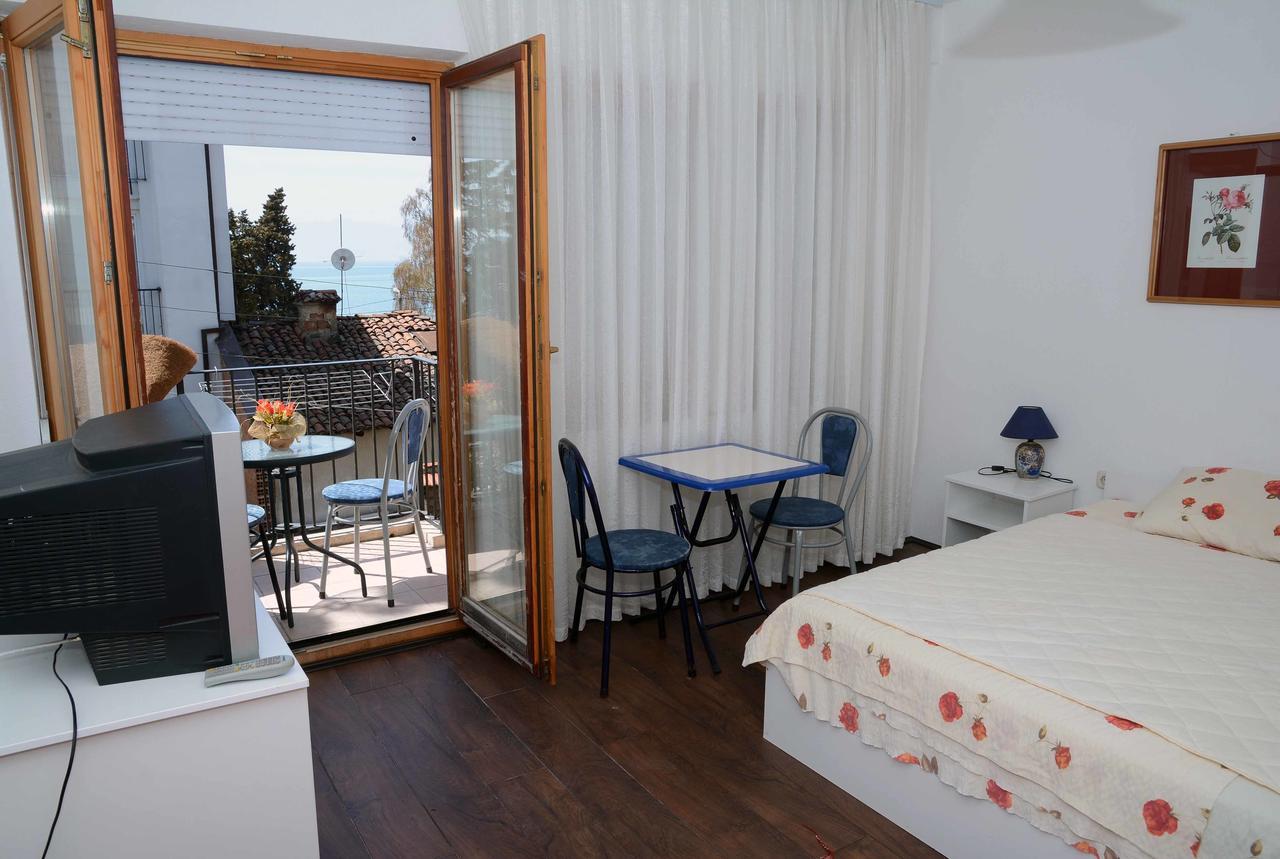 Vila Delfin Ohrid Esterno foto